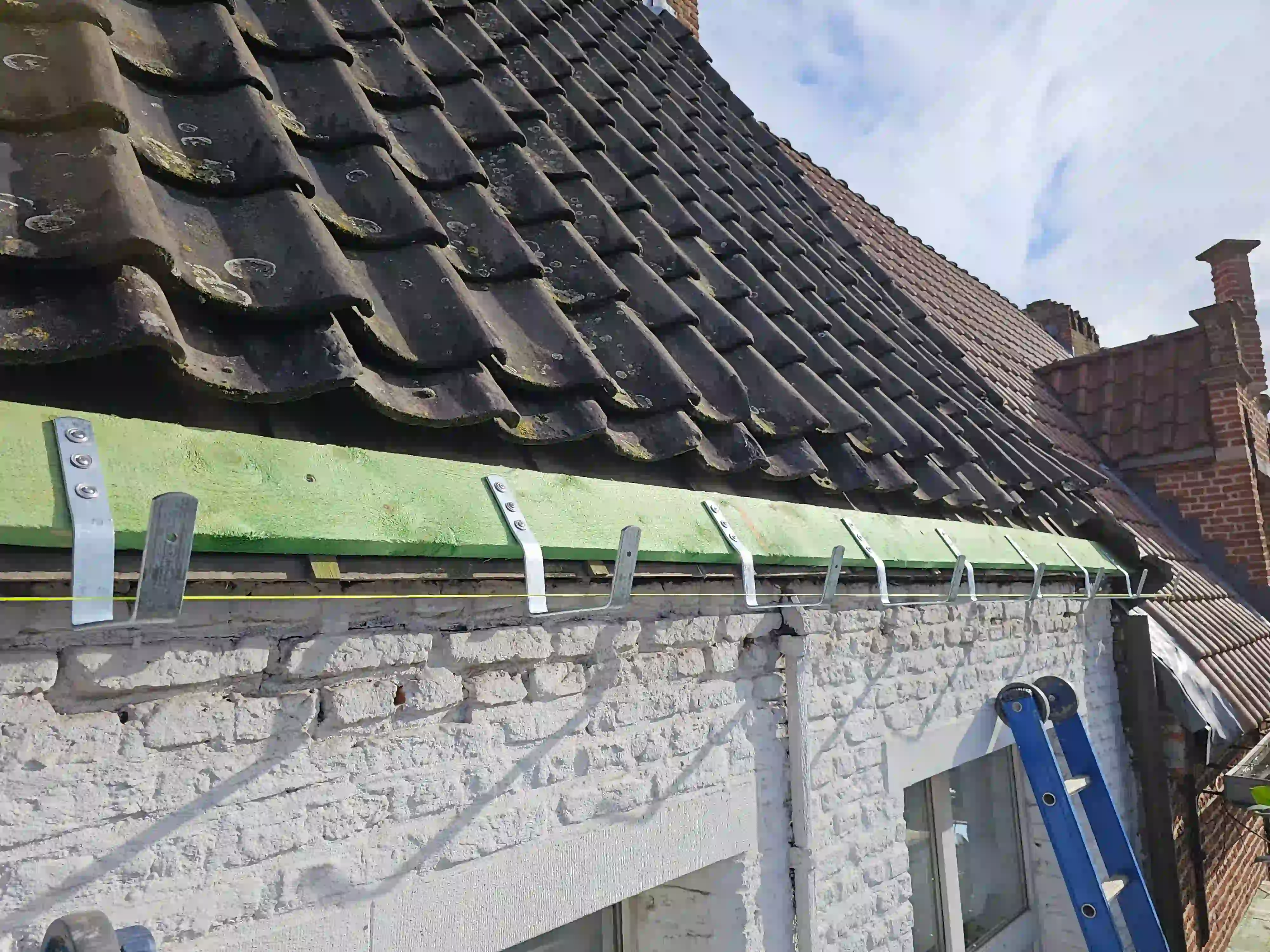 Dakgoot van zink, hanggoot voor dakwerken in Mechelen en Zemst - EIHPOS Group